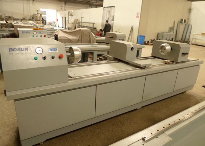 Blaue Drehuv-laser-Graveur-Ausrüstung, Textilgraviermaschine 2200mm/3500mm sortieren Breite aus 1